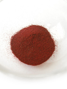 Vitamin B12,  0,07g